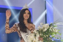 ساندي تابت ملكة جمال لبنان 2016