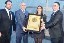 روتانا تكرّم إليسّا بحضور عاصي الحلاّني