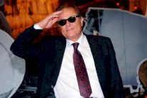 بالصور: حشدٌ فنيّ في وداع محمود عبد العزيز