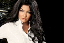 سجال بين علا غانم وشركة 