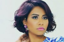 شيرين عبد الوهاب تجمع الدردشة مع الغناء على DMC