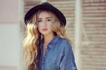 هنا الزاهد في أجازة مرضية