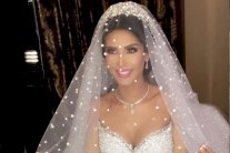 ساندي تحتفل بزفافها على رجل أعمال مصري