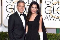 جورج كلوني ينفي حمل زوجته