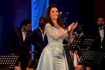 ديانا حداد تغني للعندليب الأسمر في أوبرا مصر