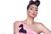 غادة عبد الرازق بطلة 