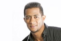 نجل محمد رمضان يكرر عبارة والده