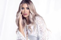 مايا دياب تسقط عن الدراجة