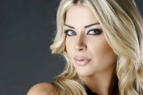 مادلين مطر تستعد لتصوير