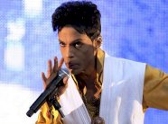 جرعة مسكن قاتلة سببُ وفاة المغني 