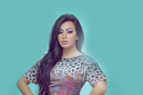 بالفيديو: ميرهان حسين تُقلِد إليسا وهيفاء وأصالة