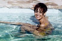 عرض خطابات نادرة لأودري هيبورن للبيع في مزاد في لندن