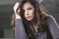 وفاة والد آمال ماهر