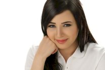 ساندي تتخلى عن الهوت شورت