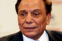 عادل إمام الأكثر تسديداً للضرائب