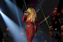 نوال الزغبي تلهب حماس جمهور مهرجان أعياد بيروت