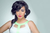 ميرهان حسين تبدأ بتصوير