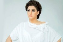 غادة عبد الرازق تُثير الجدل بالشعر الأحمر