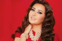 لطيفة تعود إلى السينما