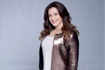 دنيا سمير غانم تُطِل بلا تبرّج