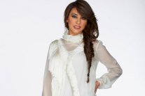 نجوى كرم تحتفل بـ4 ملايين متابع على إنستغرام