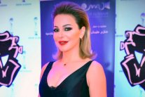 سوزان نجم الدين تُحضِّر لعملٍ أجنبي