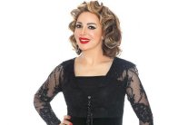 سوزان نجم الدين تبكي في مهرجان الإسكندرية