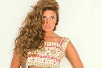 ريهام حجاج بأزياءٍ هندية