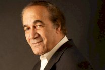 نقابة الممثلين تؤكد: محمود ياسين بحالة صحية جيدة