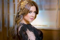 ياسمين عبد العزيز تستعد لمسلسها الجديد