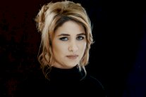 الفلسطينية نورا أطلقت كليبها الأول