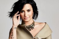 ديمي لوفاتو تشكر أربعة دول عربية