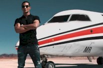 هل اشترى محمد رمضان طائرة خاصة؟