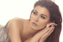 نادين الراسي سعيدة بوشم ابنها