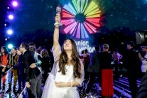 الروسية بولينا بوغوسيفيتش تفوز بمسابقة 