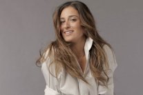 أمينة خليل تغادر 