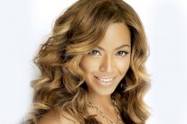 بيونسي تُعلِِن حملها بتوأم!