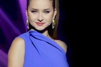 تكريم تحية كاريوكا ونيللي كريم