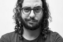 مروان يونس يهاجم عيد العشاق ونيللي كريم تصدمه