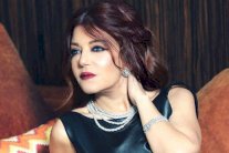 سميرة سعيد تشيد بأداء كندة علوش