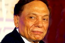 عادل إمام يُنهي نصف 