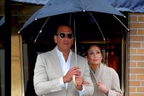 يوميات رومانسية في حياة جنيفر لوبيز