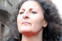 وفاة المخرجة التونسية رجاء بن عمار