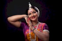 الهندية جانهابي بيهيرا تجول المغرب بفنها