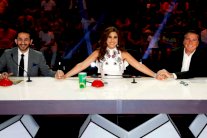 عشرة مواهب تتنافس على اللقب في