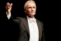 خوسيه كاريراس يفتتح مهرجانات زحلة الدولية