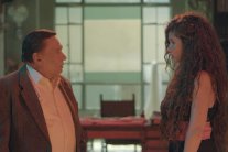 غادة عادل عفريتة تُنفذ طلبات عادل إمام