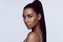 إتهام كيم كارداشيان بإهانة البشرة السوداء!