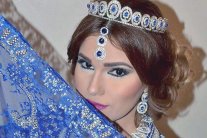 المغربية هناء الإدريسي تعود إلى الغناء بأغنية من إنتاجها