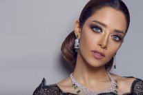 بلقيس تنفي حملها في دردشة مع محبيها